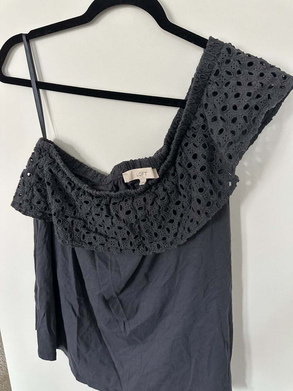 100% Cotton LOFT Black Eyelet One Shoulder Ruffle Top Blouse Size L